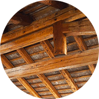 tetto con travi in legno